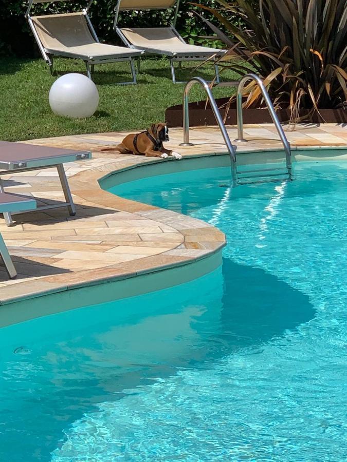 Hotel Brescia Boario Terme Екстериор снимка