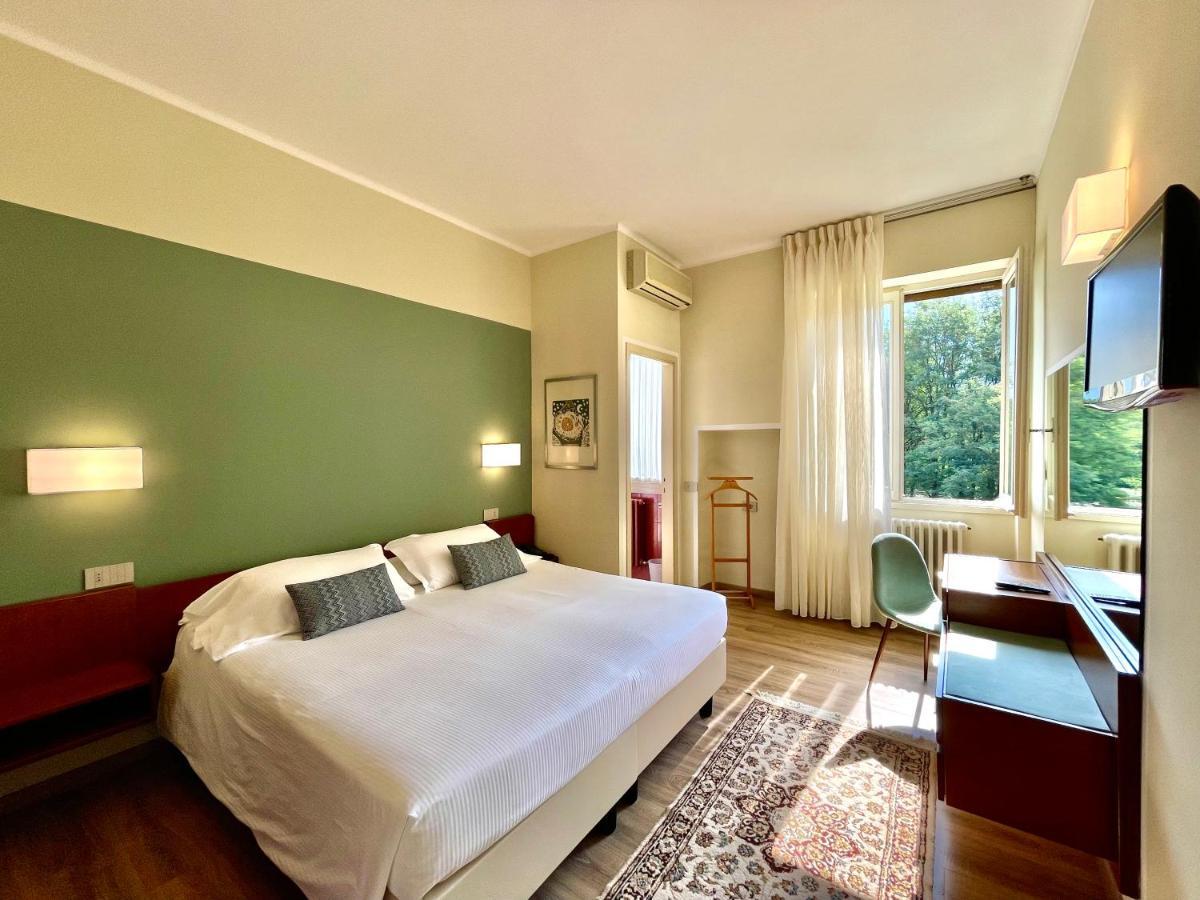 Hotel Brescia Boario Terme Екстериор снимка