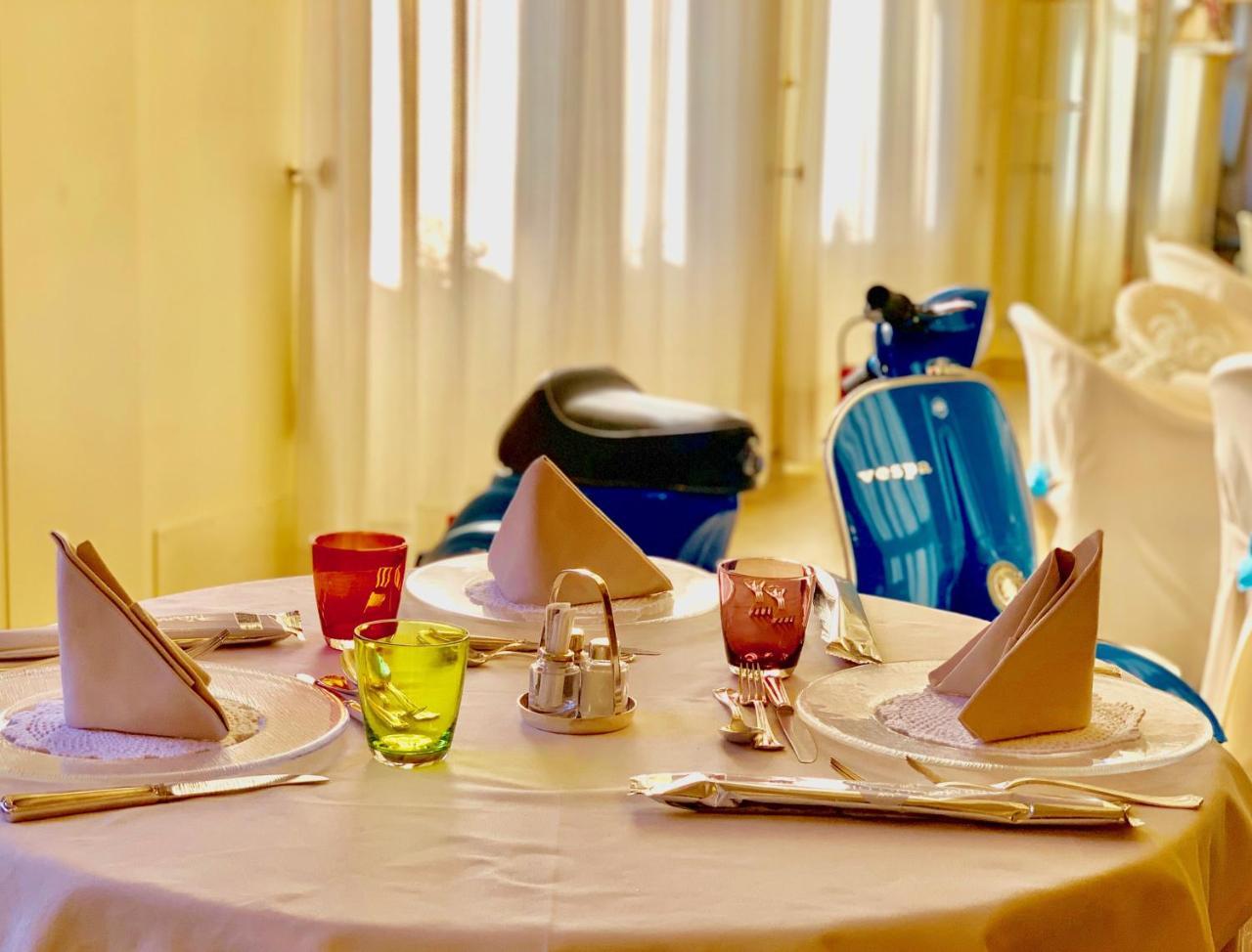 Hotel Brescia Boario Terme Екстериор снимка